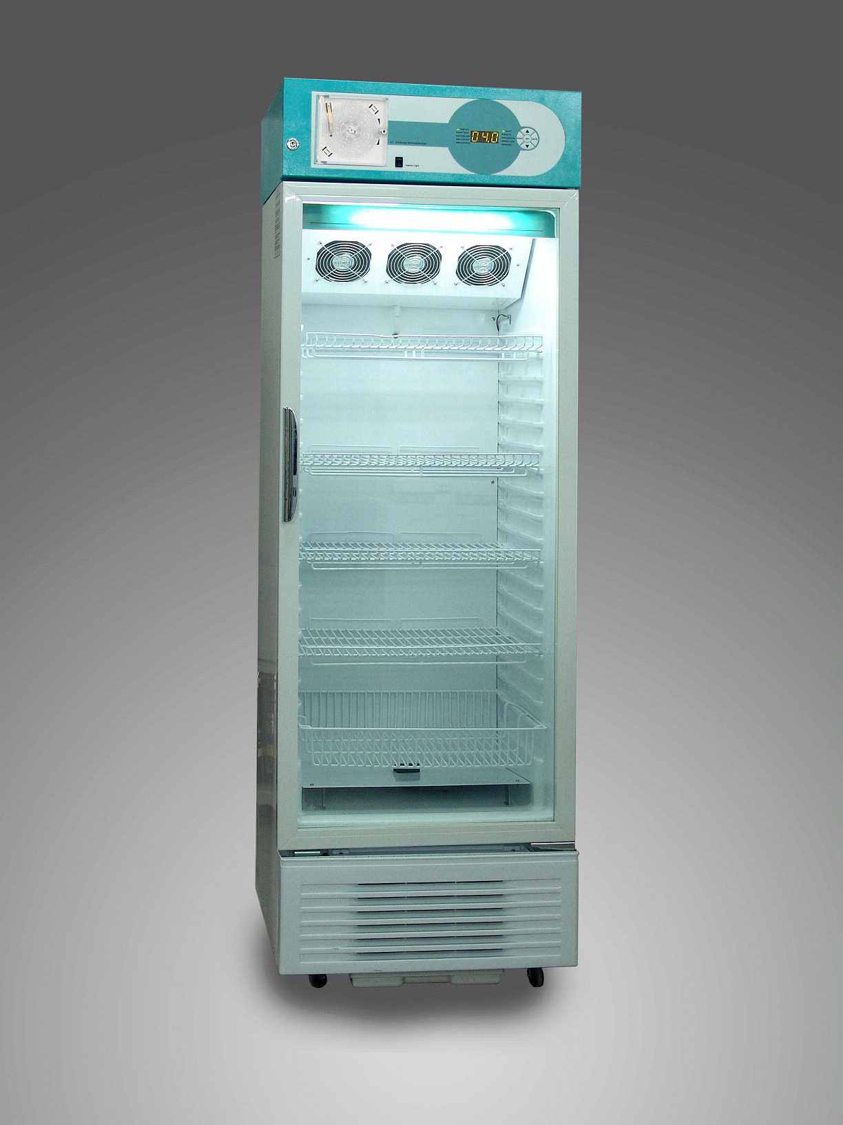 4℃医用冷藏箱XC-240L