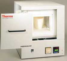 Thermo Scientific Lindberg/Blue M 1700°C大型箱式炉，带一体控制器