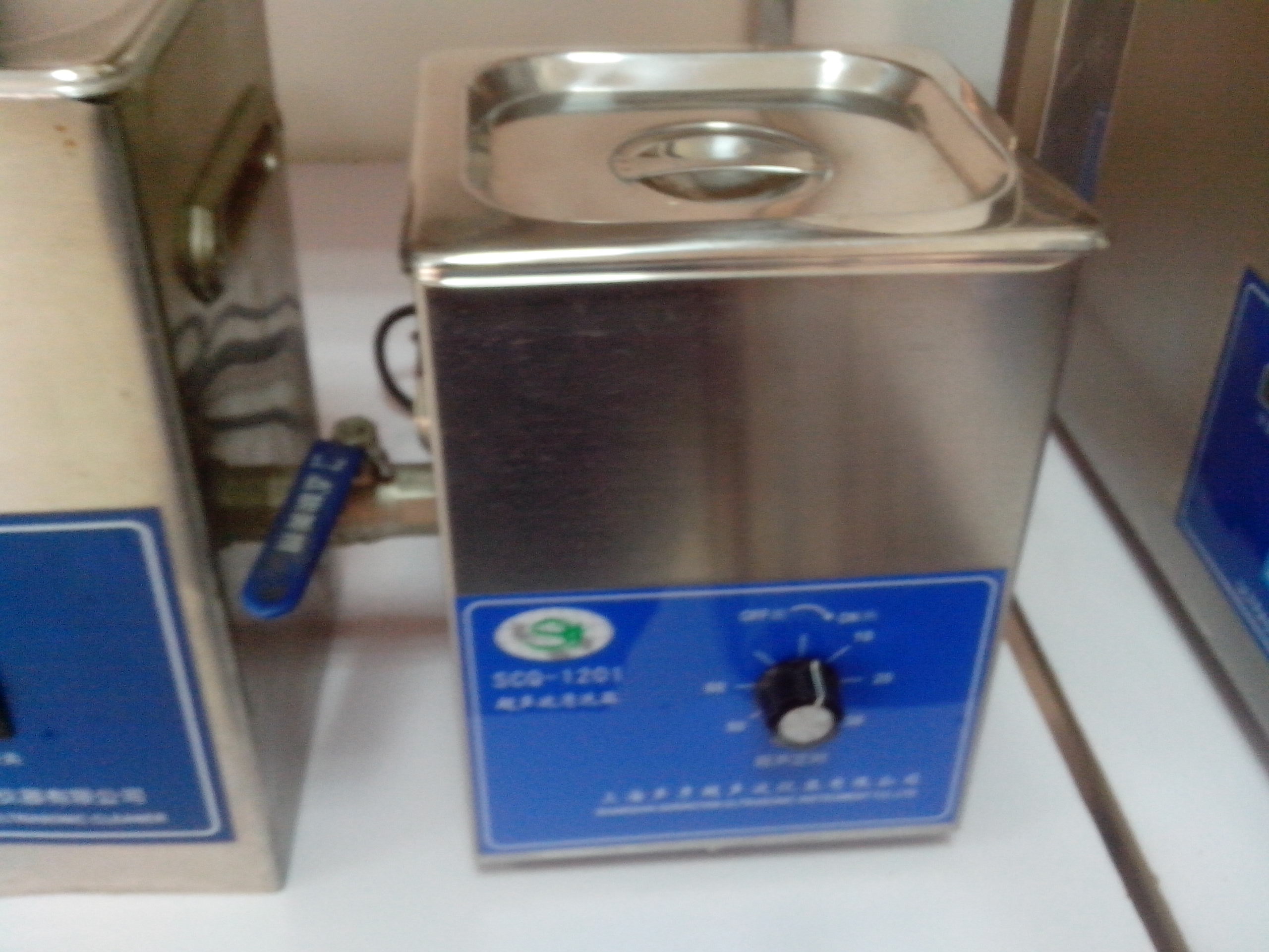 供应SCQ-1201小型台式超声波清洗机