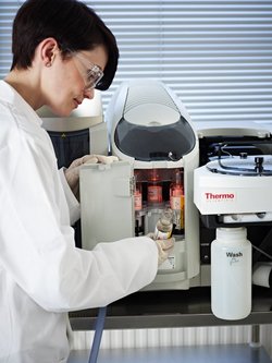 942339030721 	Hafnium Thermo Scientific&#8482; 适用于 iCE&#8482; 3000 系列原子吸收光谱仪的空心阴极灯