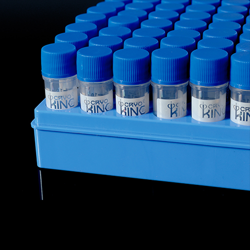 1.0ml冻存管（带蓝色管盖）＋2英寸冻存盒（蓝色，133*133*53mm；盒子带条码+直读码），伽马射线灭菌，无RNase、无DNase、无内毒素和外源DNA，三码合一管，100格冻存管，6套/盒，2盒/箱