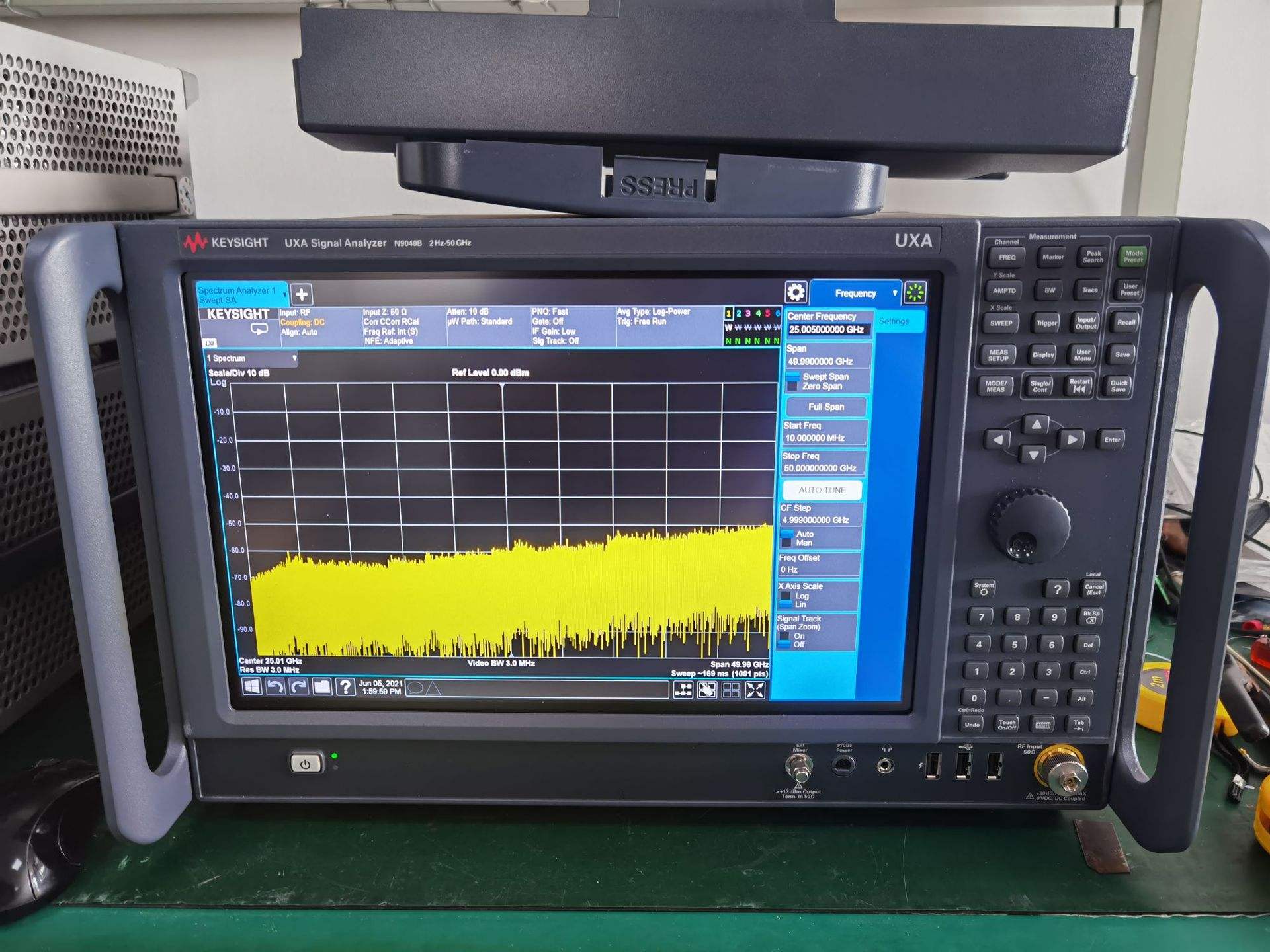 进口N8975B噪声系数分析仪26.5GHz